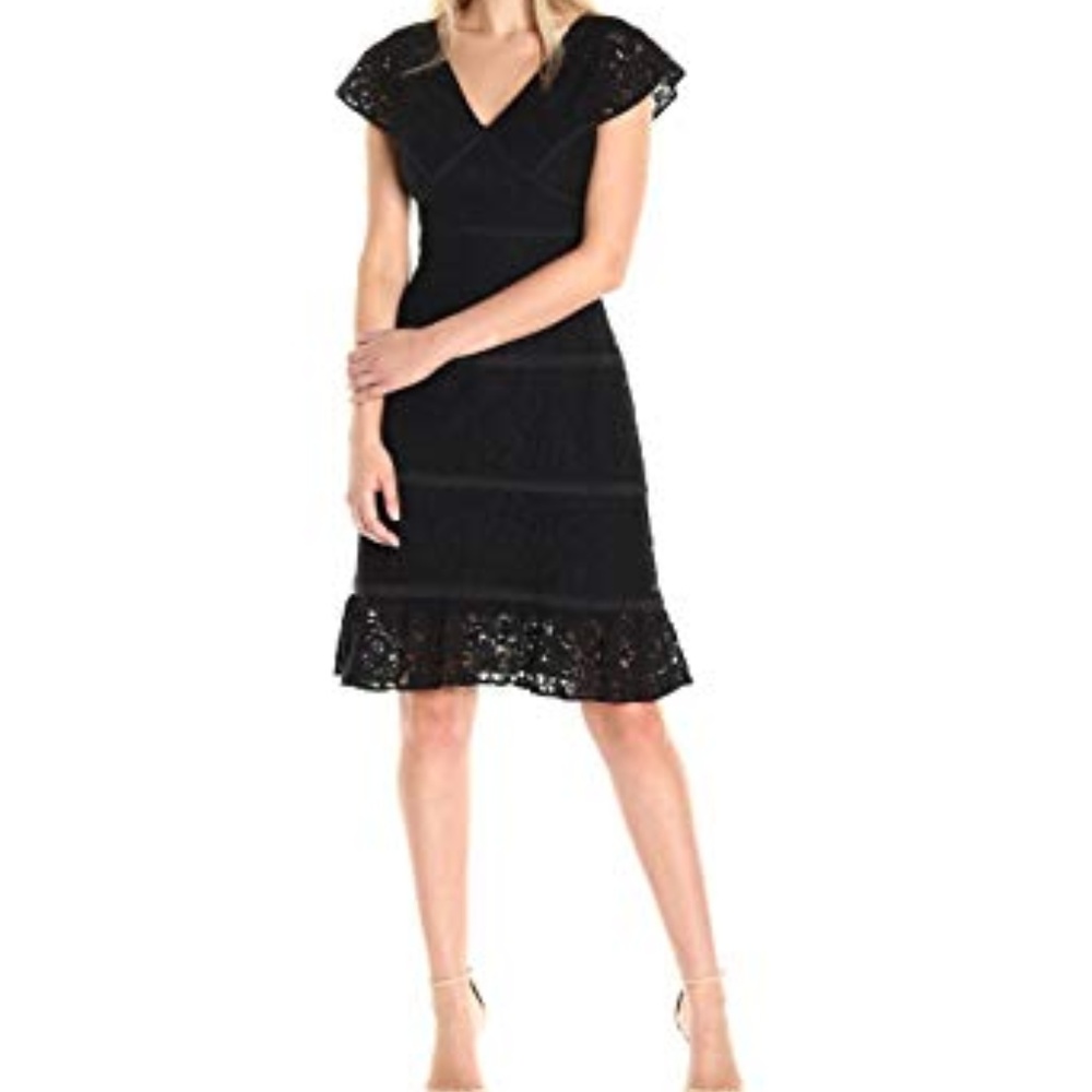 NANETTE LEPORE  Flutter-Sleeve Lace Dress
